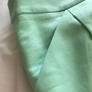 J. Crew pencil skirt in mint - sz 6